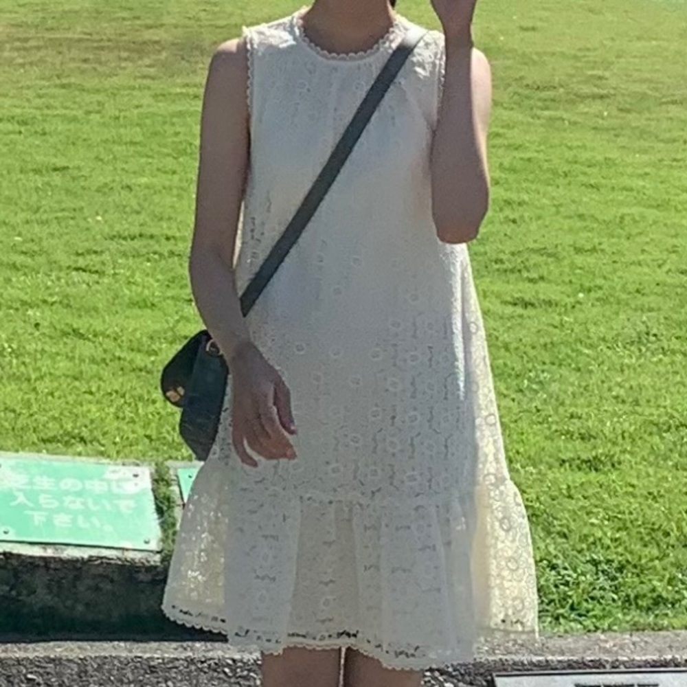 Kate Spade eyelet shift dress in cream / white